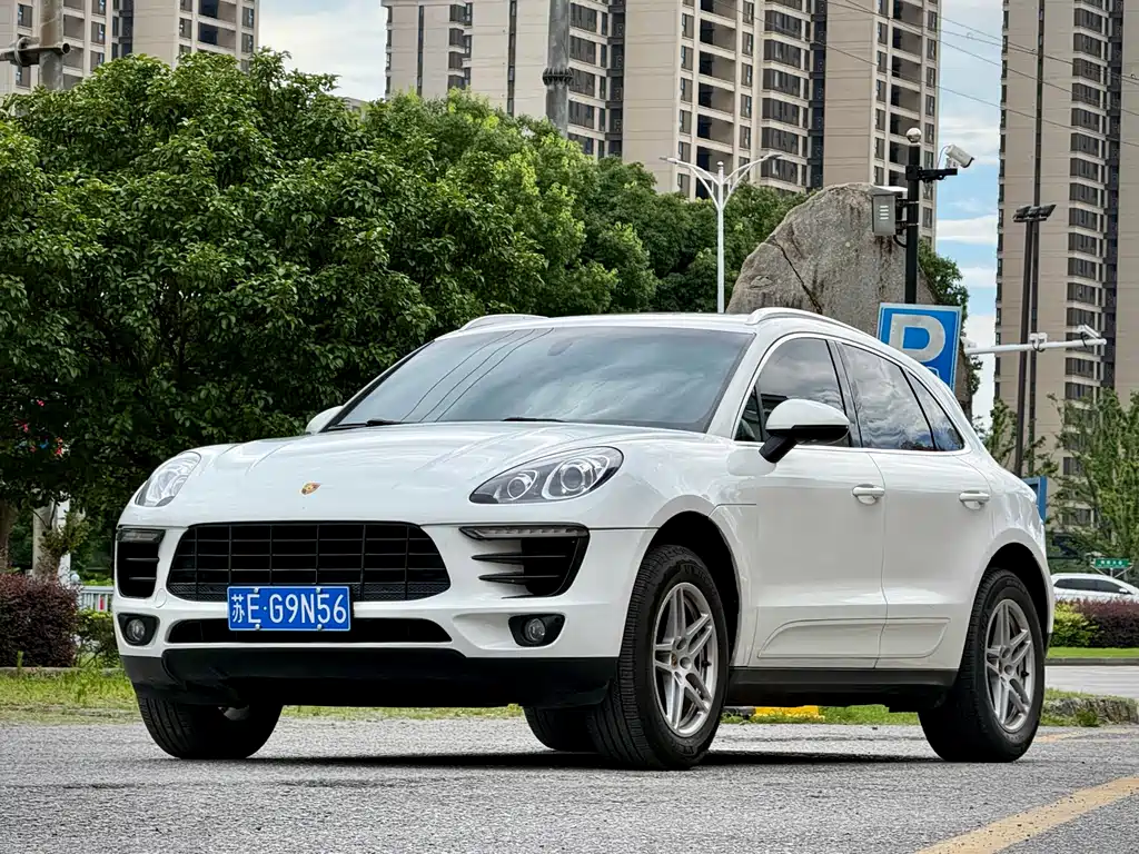 Porsche Macan 2014