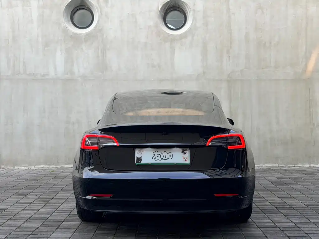 Tesla Model 3 2023 — фото 7