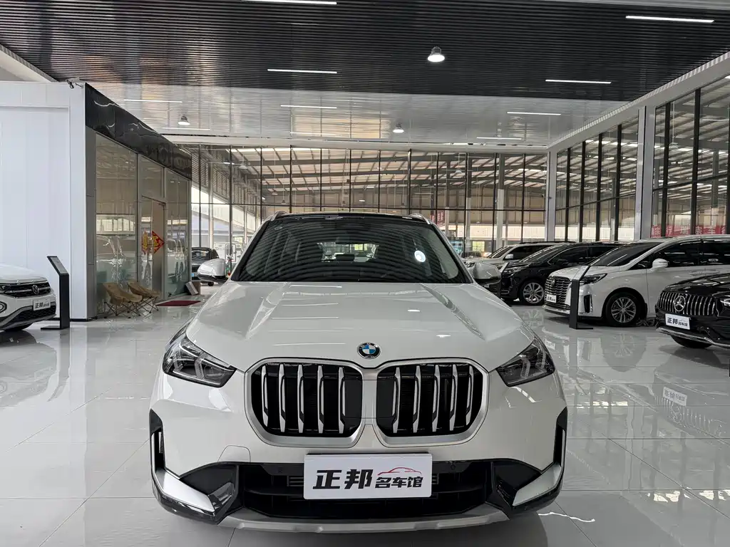 BMW X1 2025