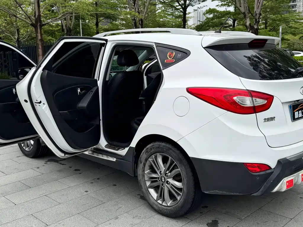 Hyundai ix35 2015 — фото 21