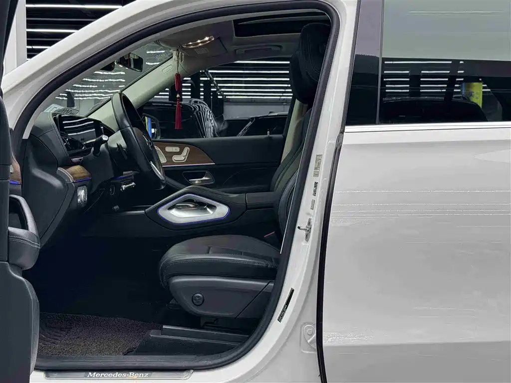 Mercedes-Benz GLE New Energy 2021 — фото 6