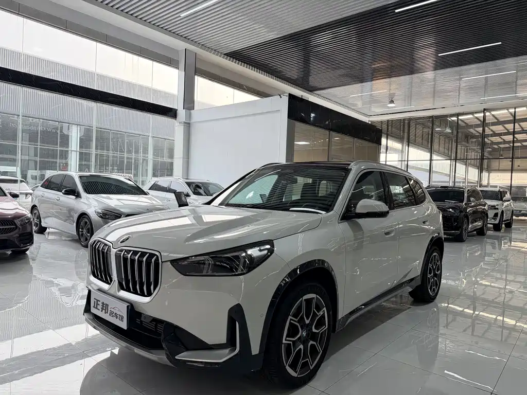 BMW X1 2025