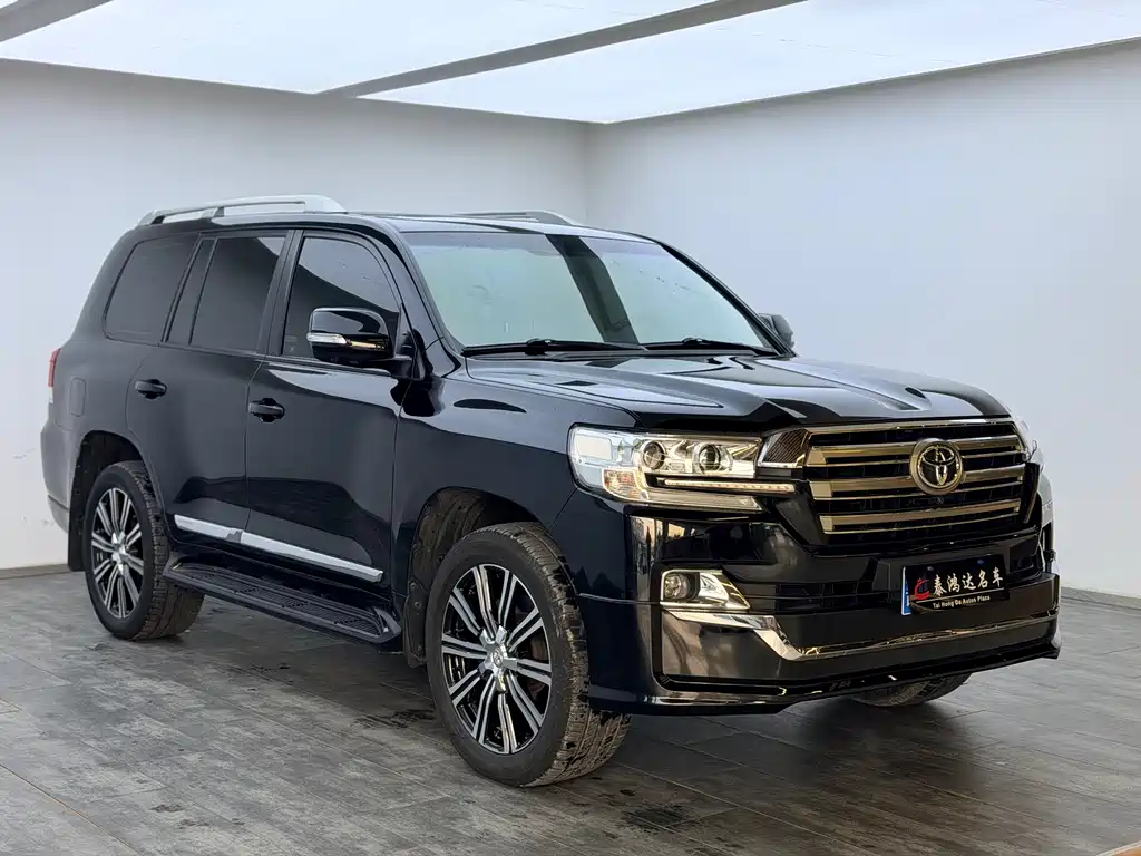 Toyota Land Cruiser 2019 — фото 3