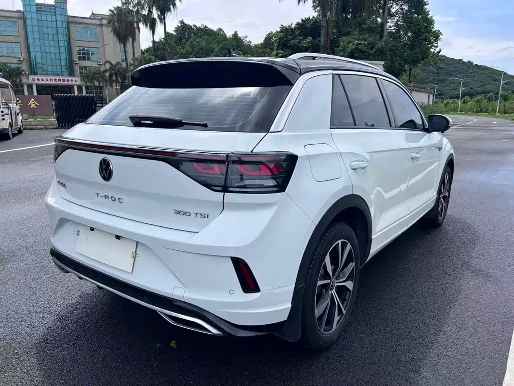 Volkswagen T-Roc 2024 — фото 11