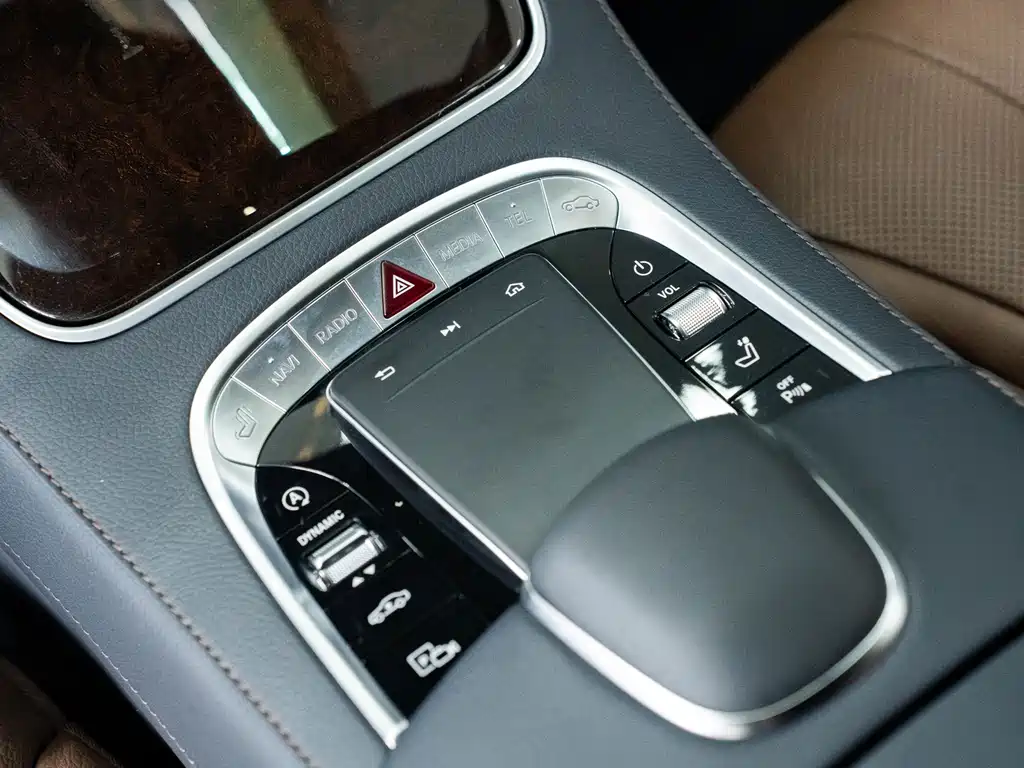 Mercedes-Benz S-Class 2020 — фото 18