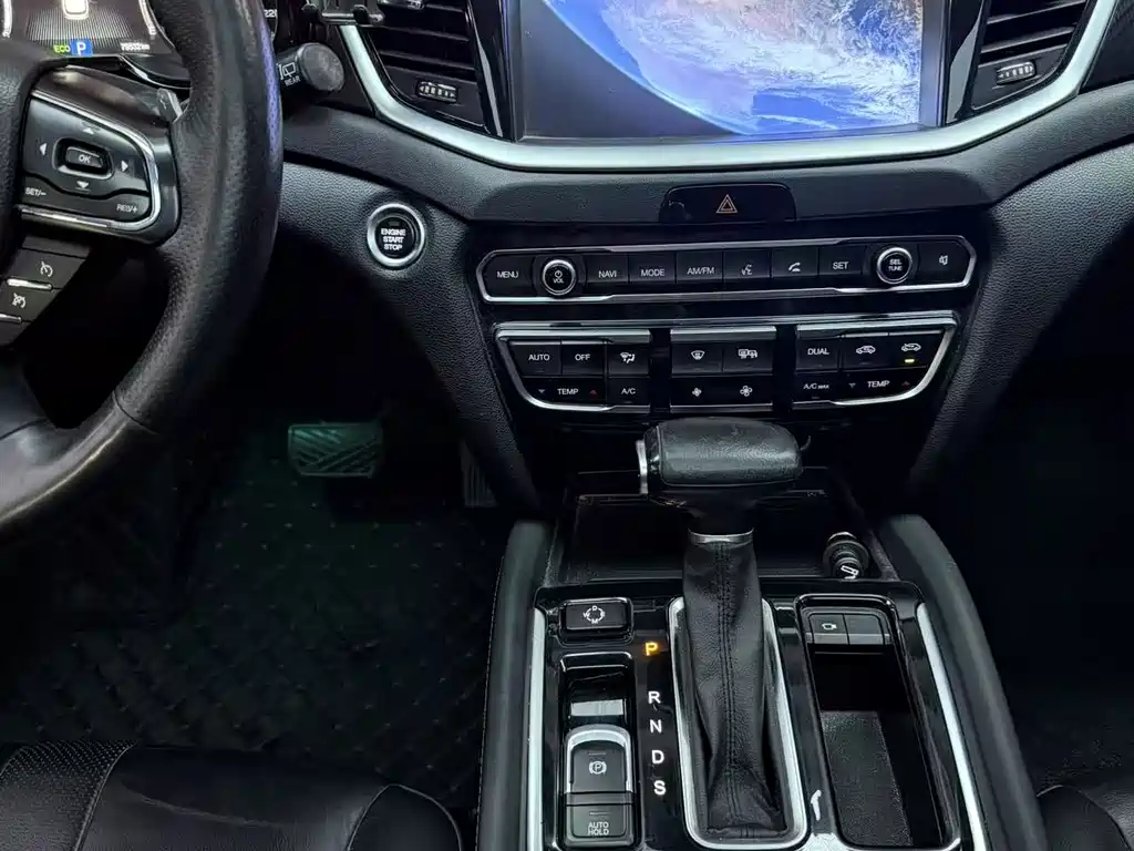 GAC Motor Trumpchi GS7 2018 — фото 11