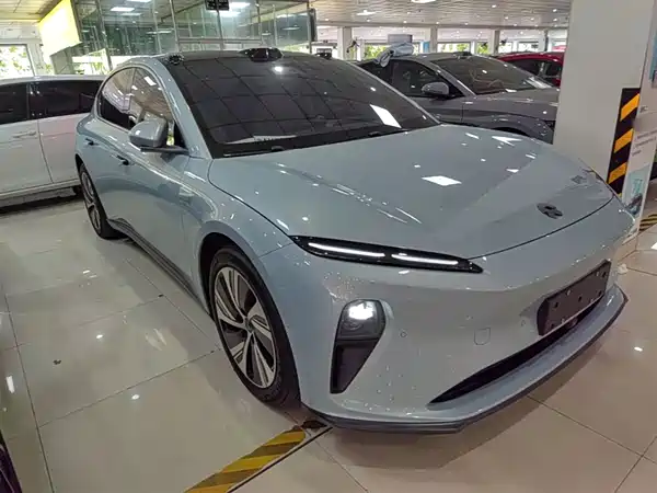 NIO ET5 2022