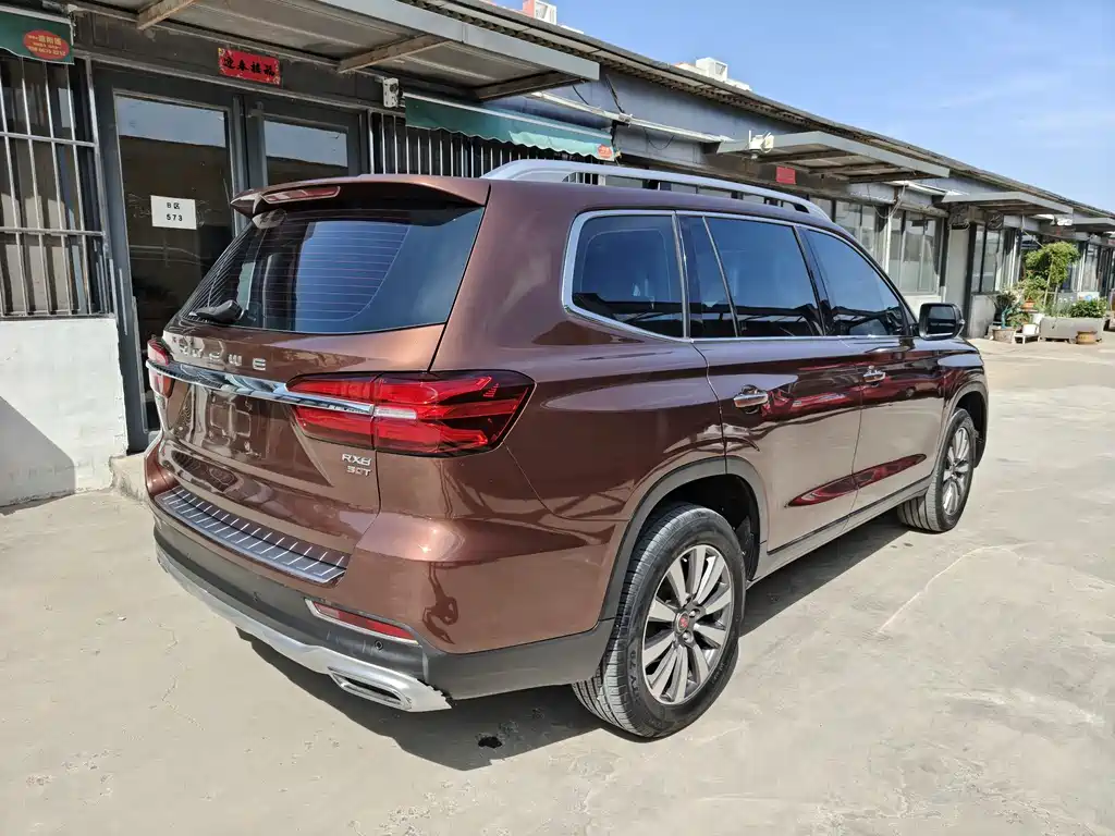 Roewe RX8 2019 — фото 17