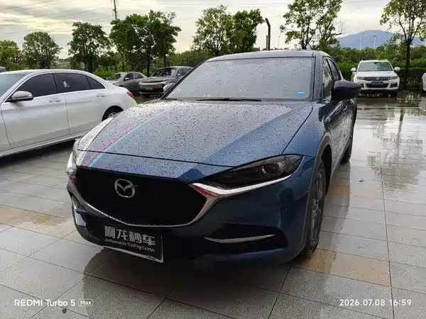 Mazda CX-4 2021