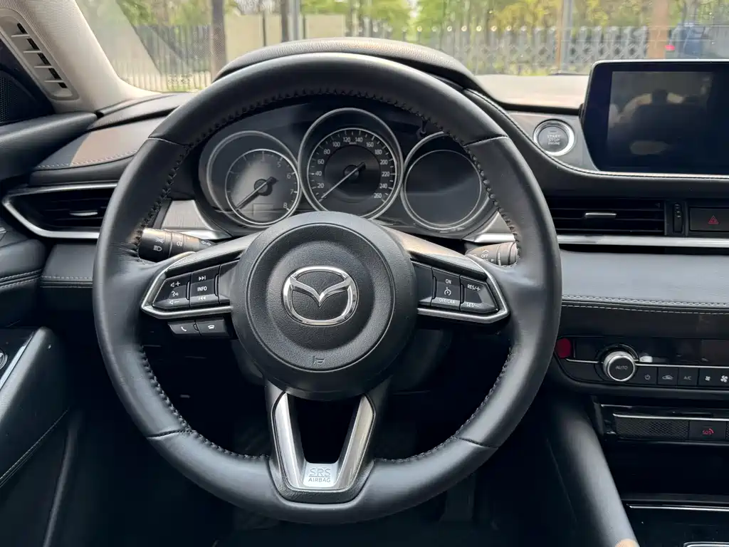 Mazda Atenza 2020 — фото 16