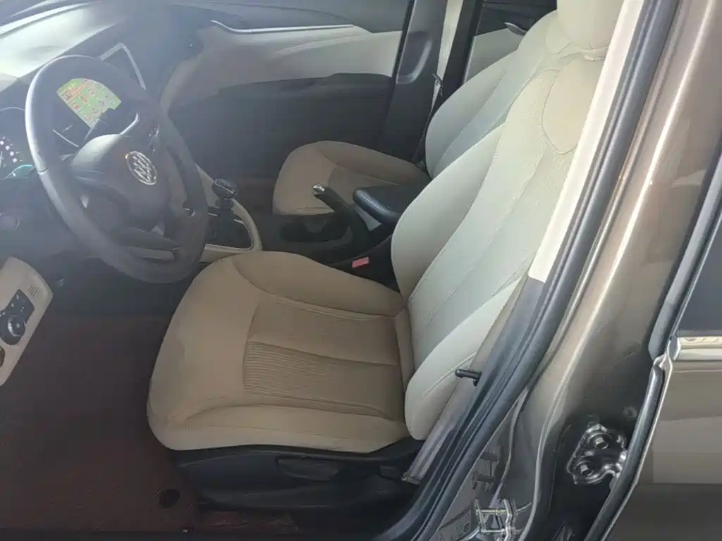Buick Excelle GT 2015 — фото 15