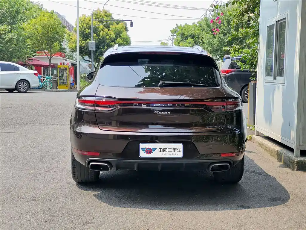 Porsche Macan 2020