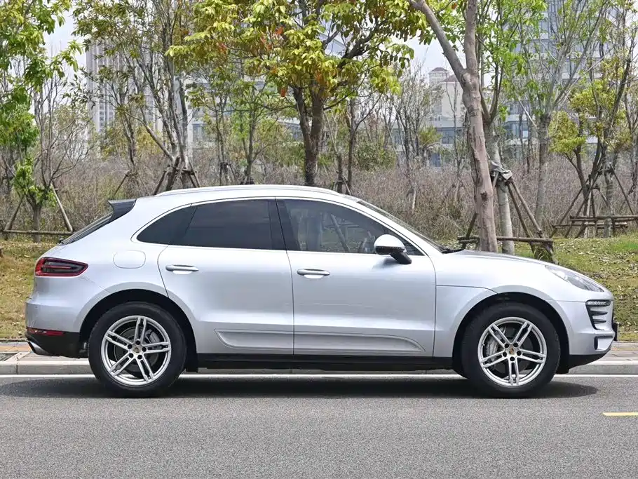 Porsche Macan 2015 — фото 4