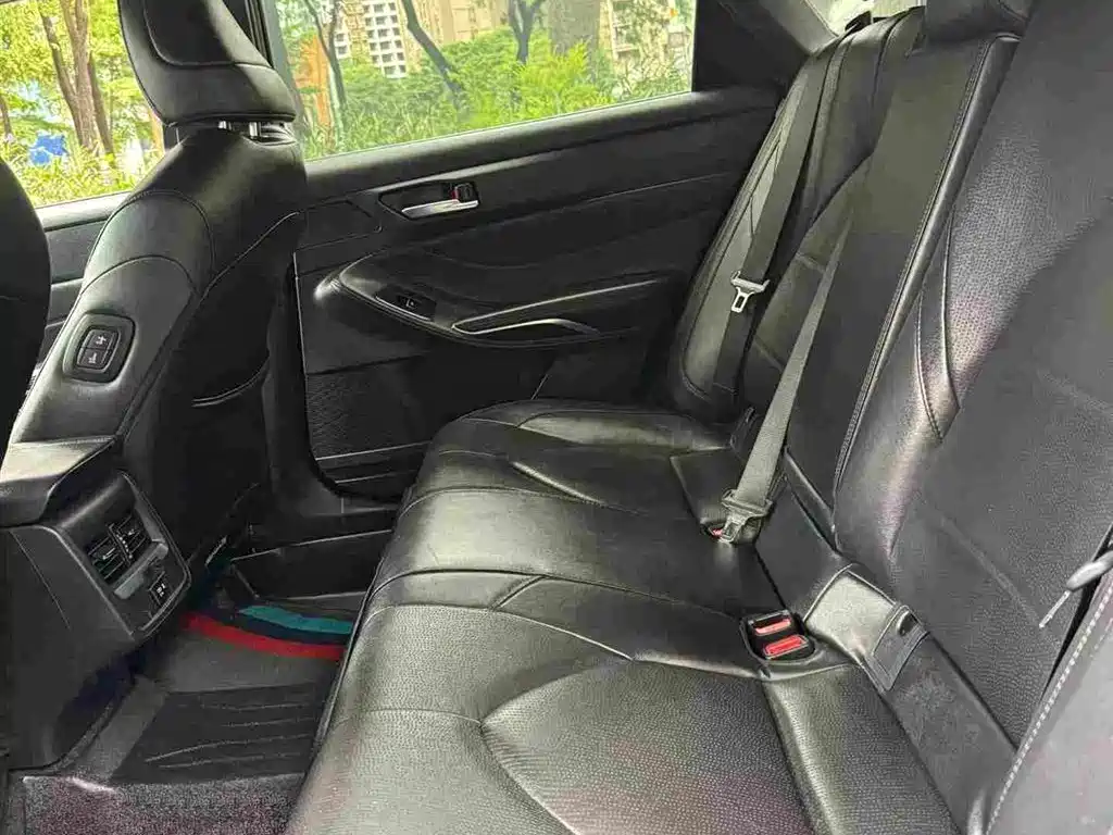 Toyota Avalon 2021 — фото 10