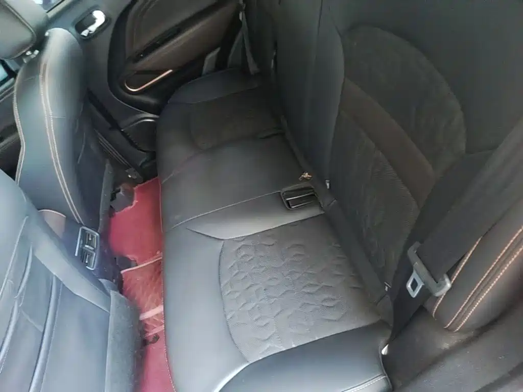 GAC Trumpchi GS3 2020 — фото 17