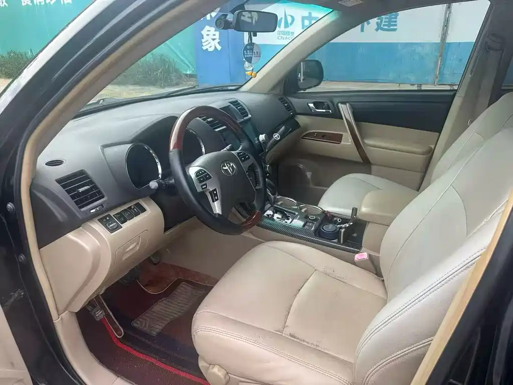 Toyota Highlander 2014