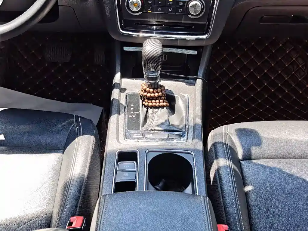 Roewe i6 Classic 2018 — фото 14