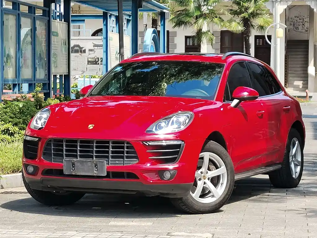 Porsche Macan 2018 — фото 1
