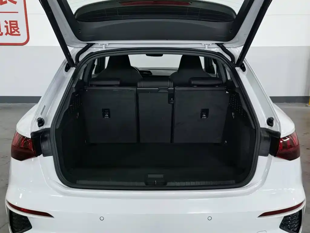Audi A3 2022 — фото 16