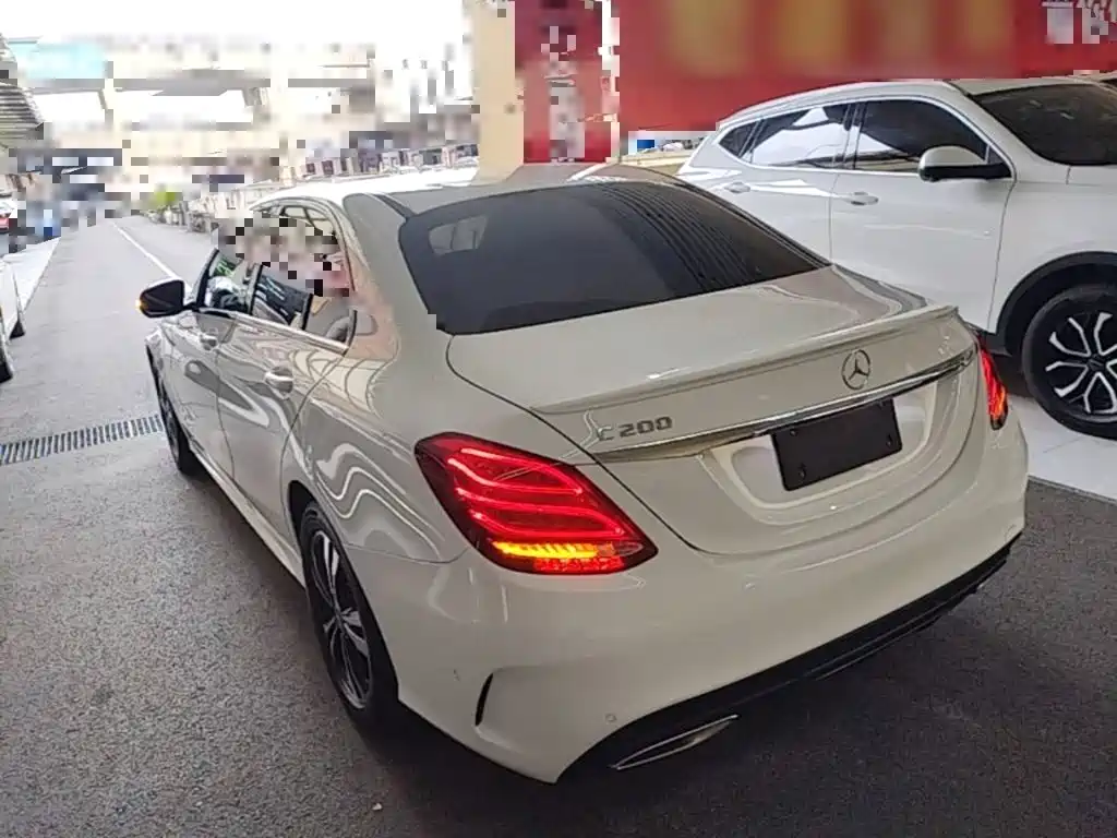 Mercedes-Benz C-Class 2017