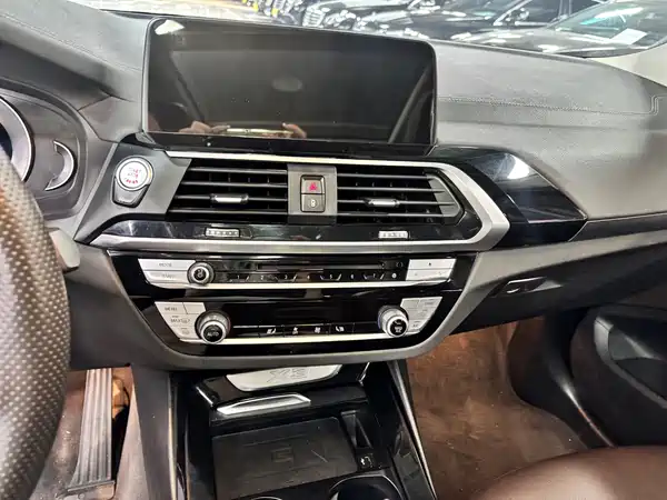 BMW X3 2019