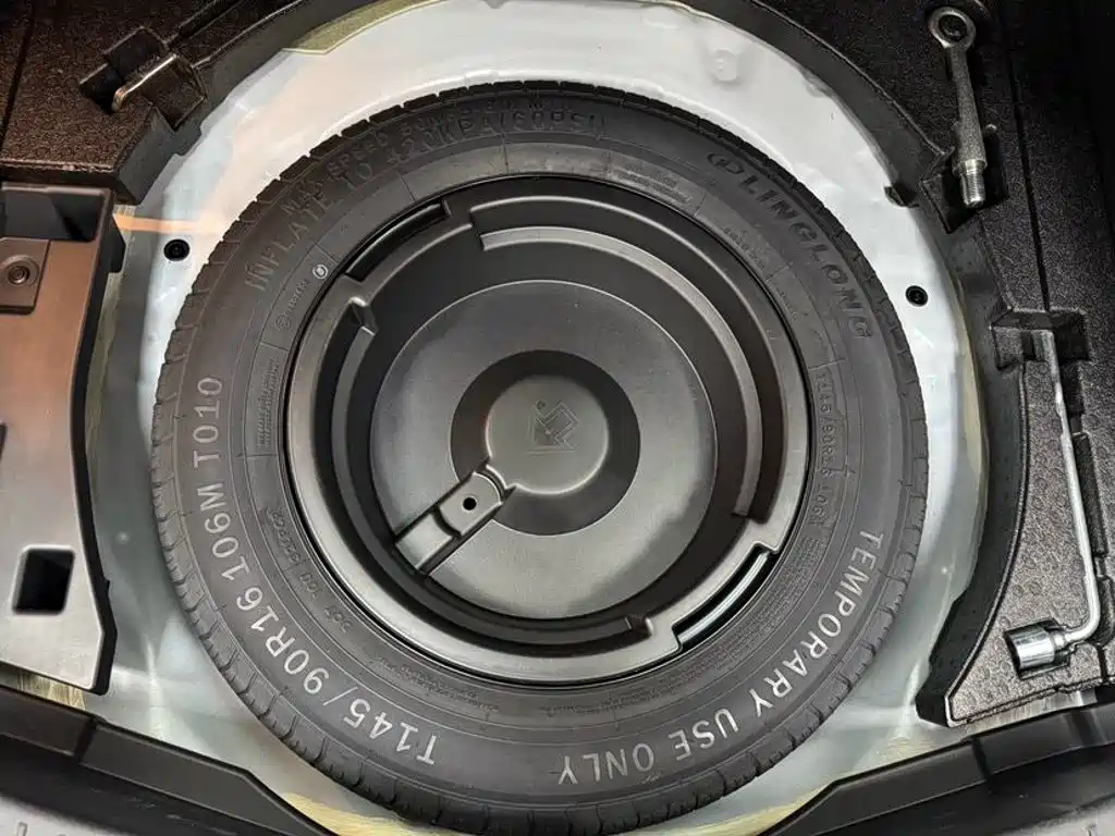 Mazda CX-4 2023 — фото 18
