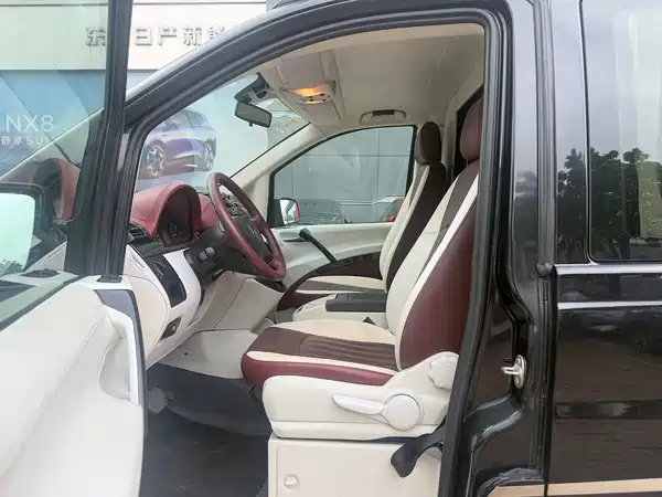 Mercedes-Benz Vito 2013