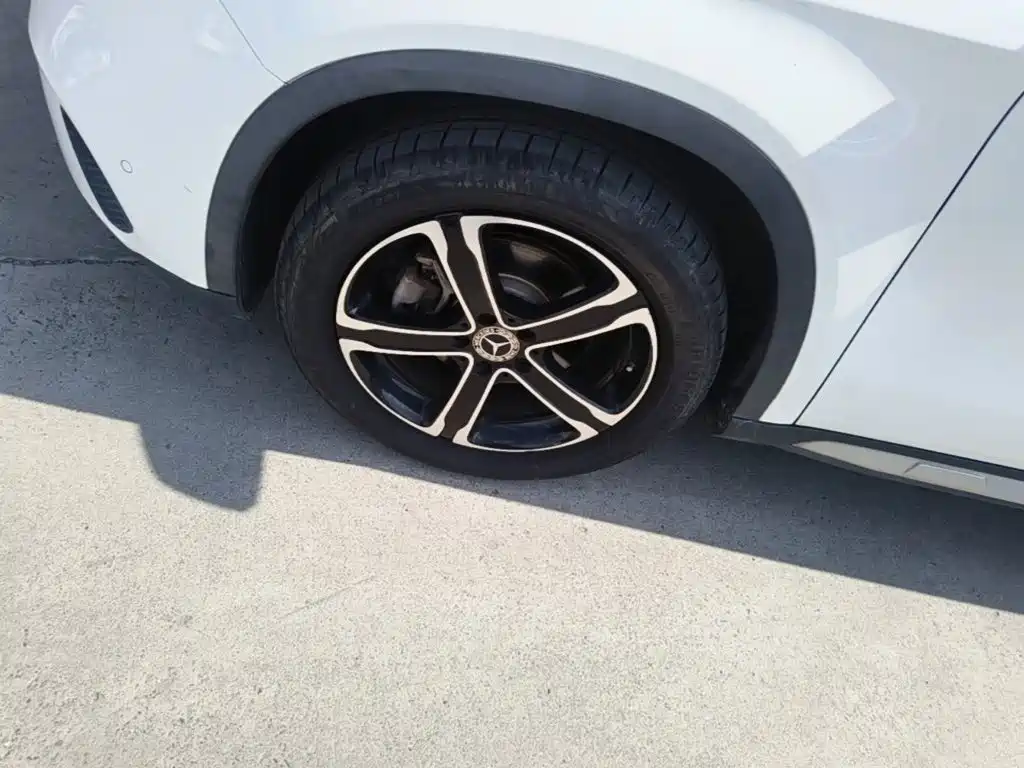 Mercedes-Benz GLA 2019 — фото 23