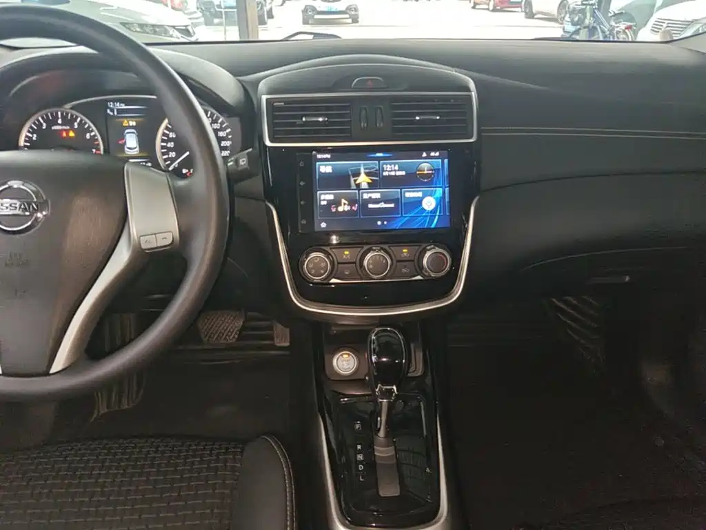 Nissan Tiida 2019 — фото 13