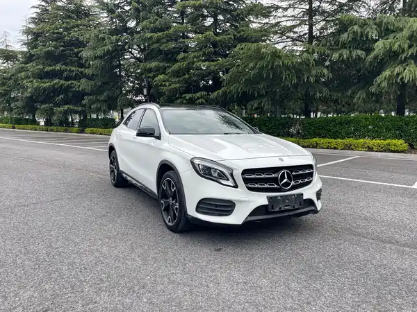 Mercedes-Benz GLA 2018