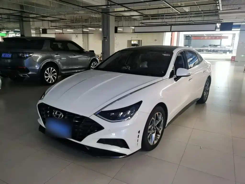 Hyundai Sonata 2022 — фото 2