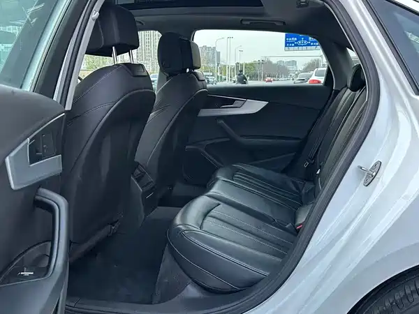 Audi A4L 2022