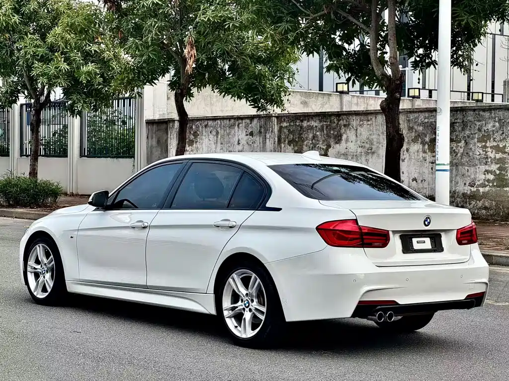 BMW 3 Series 2017 — фото 7