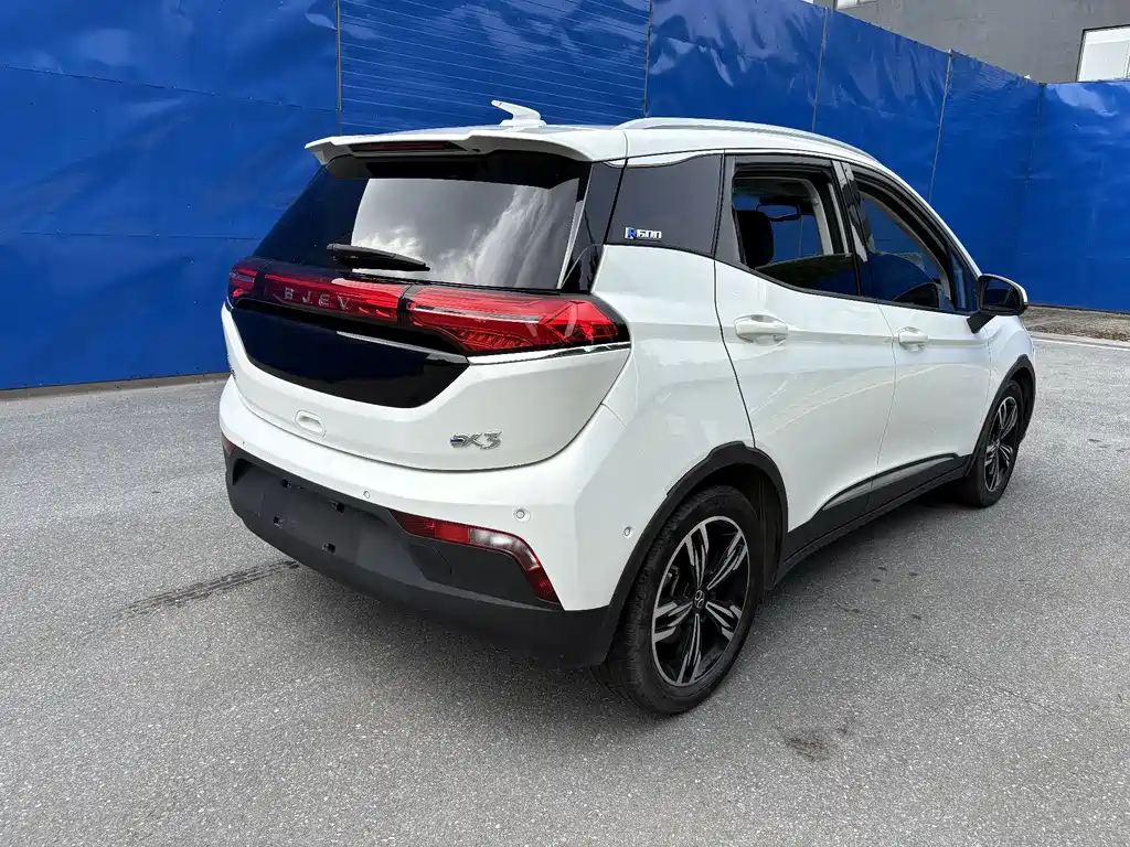 BAIC EX3 2019 — фото 12
