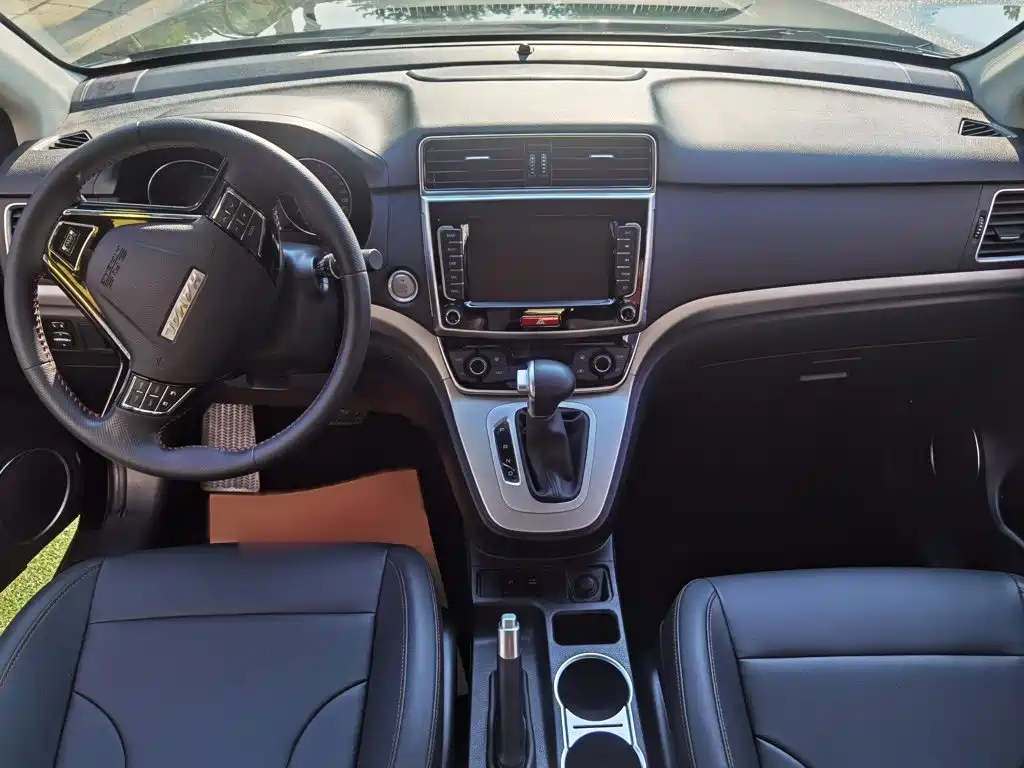 Haval M6 2020 — фото 12