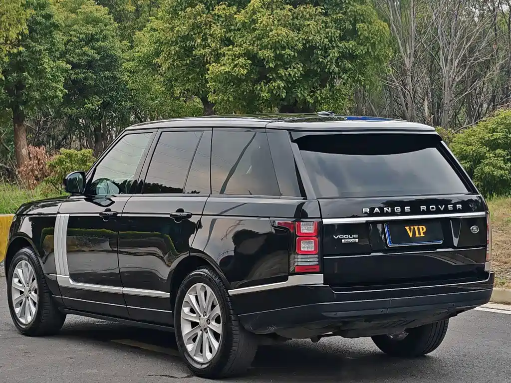 Land Rover Range Rover 2015 — фото 18