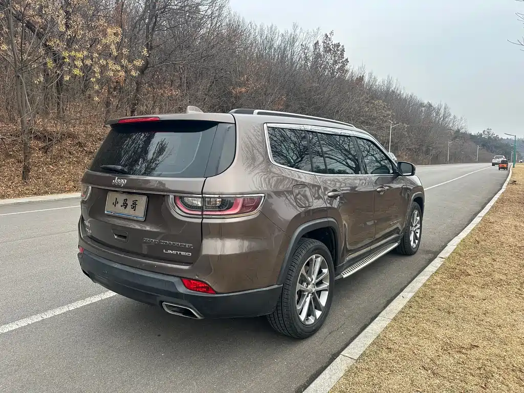 Jeep Grand Commander 2019 — фото 9