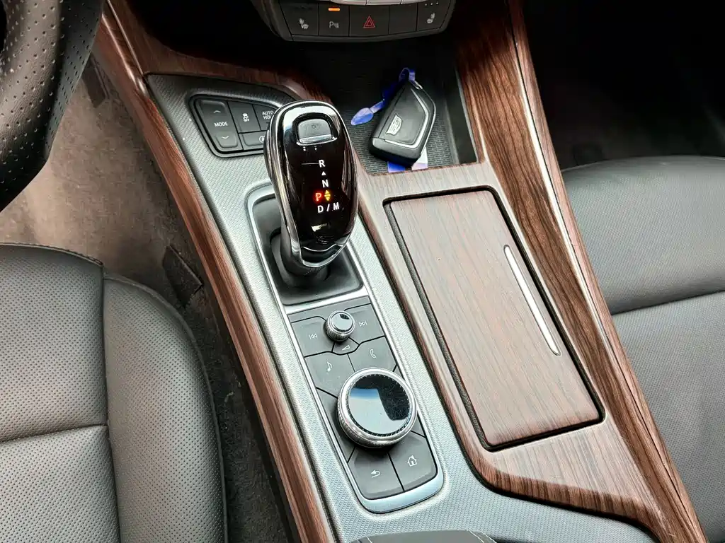 Cadillac CT5 2021 — фото 17
