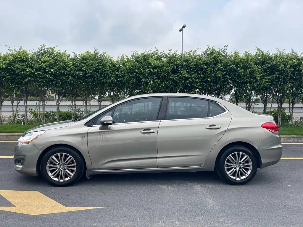 Citroen C4L 2015 — фото 4