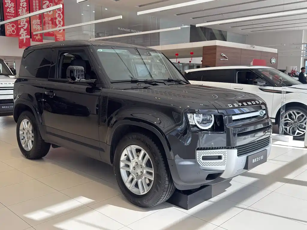 Land Rover Defender 2025 — фото 3