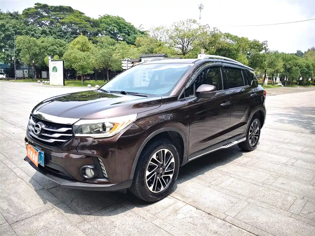 GAC Motor Trumpchi GS4 2016 — фото 1