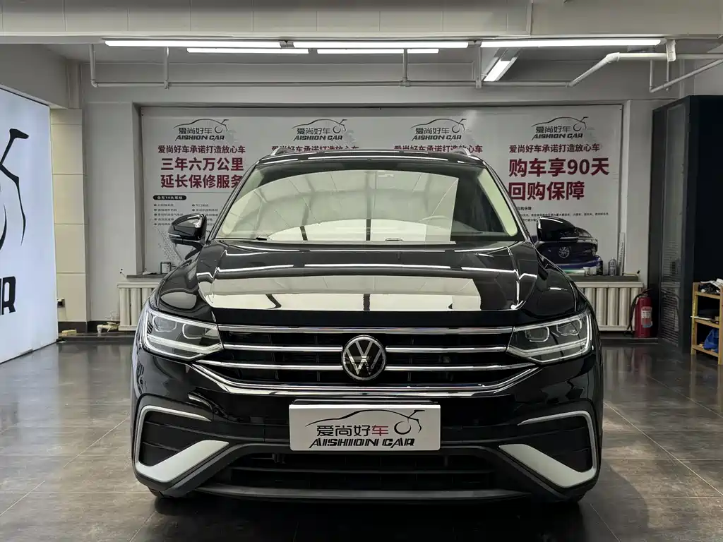 Volkswagen Tiguan L 2022 — фото 2