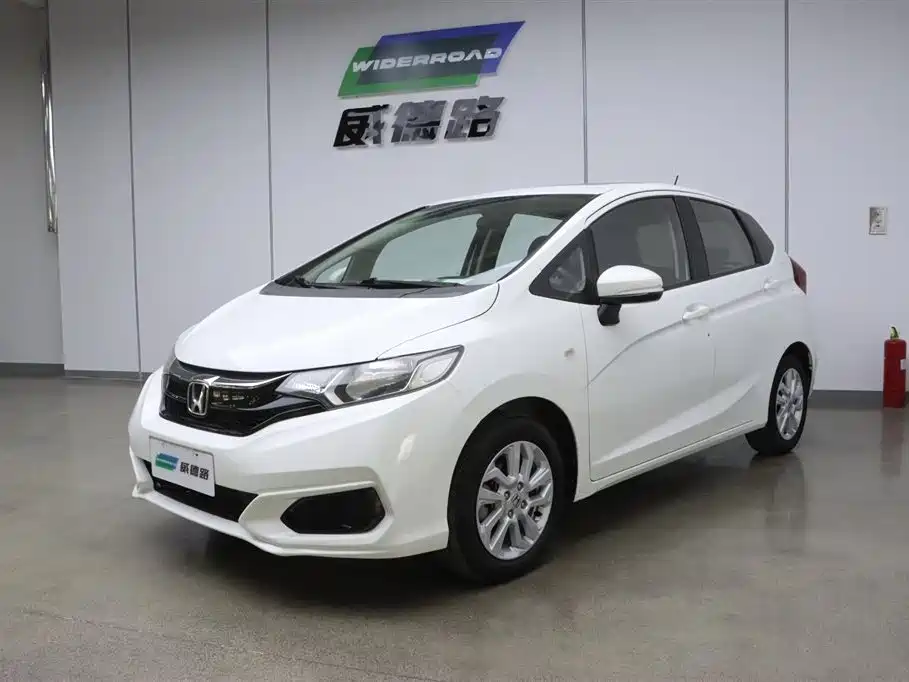 Honda Fit 2019 — фото 1