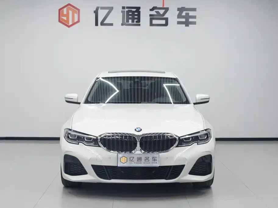 BMW 3 Series 2021