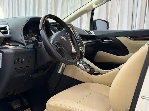 Toyota Alphard 2018