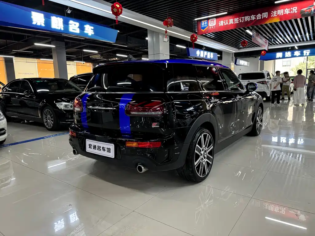 MINI Clubman 2019 — фото 4