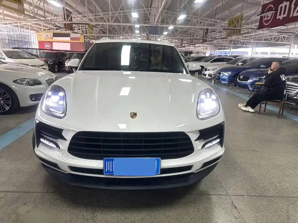 Porsche Macan 2019 — фото 2