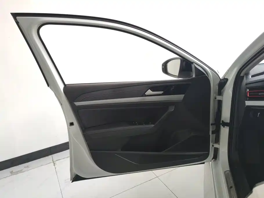 Volkswagen Lavida 2024