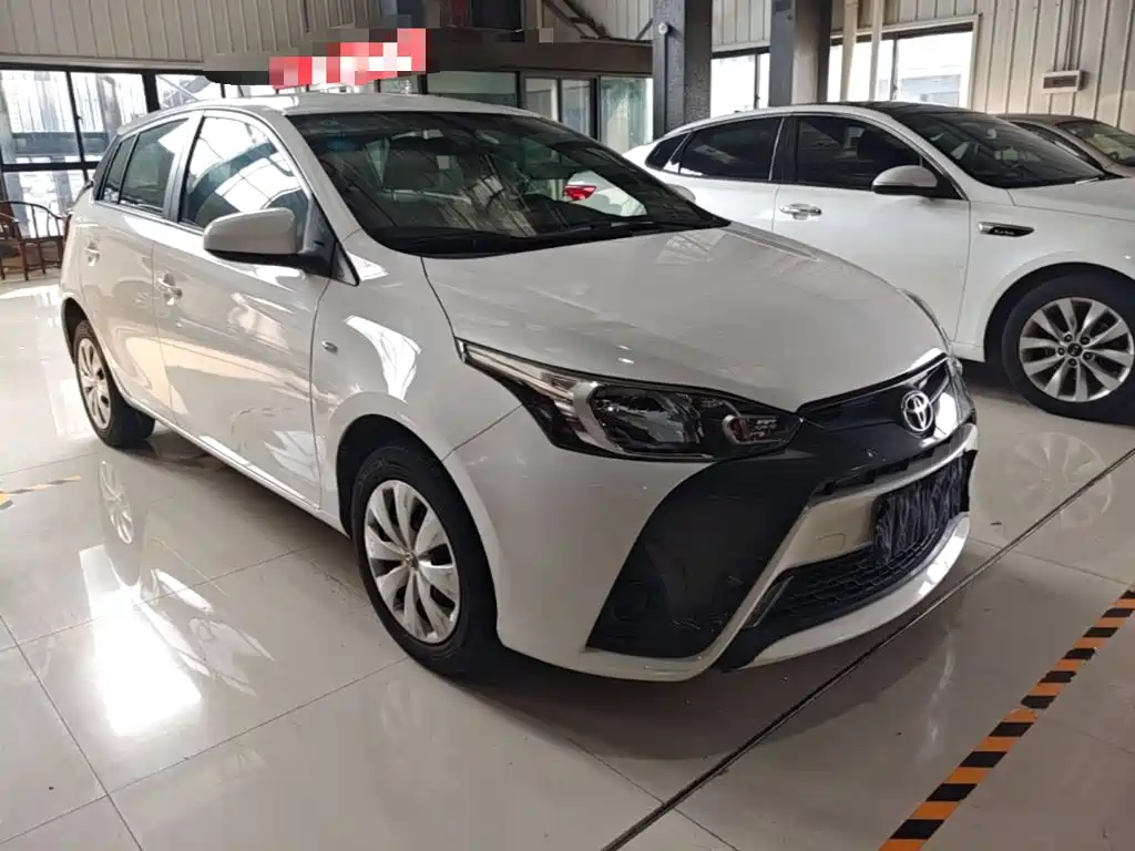 Toyota Yaris L 2017