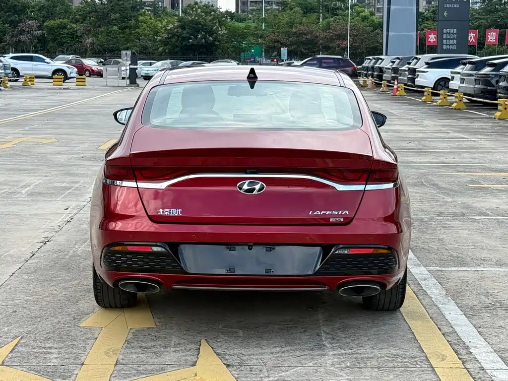 Hyundai Festa 2019 — фото 10